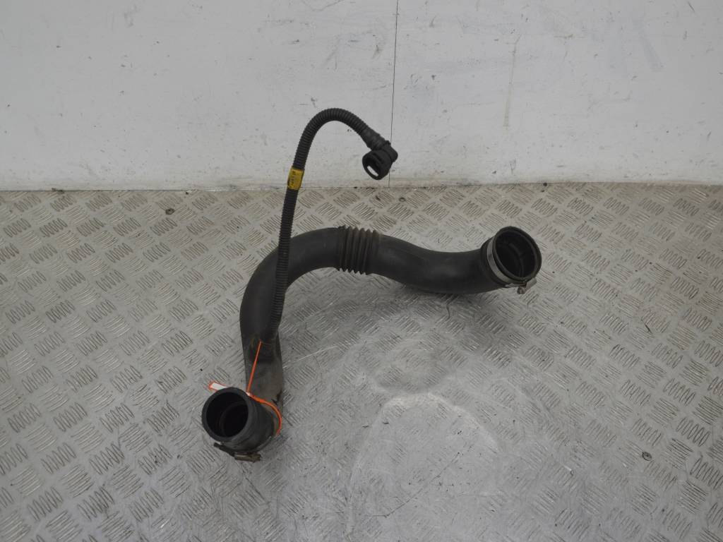 Патрубок турбины