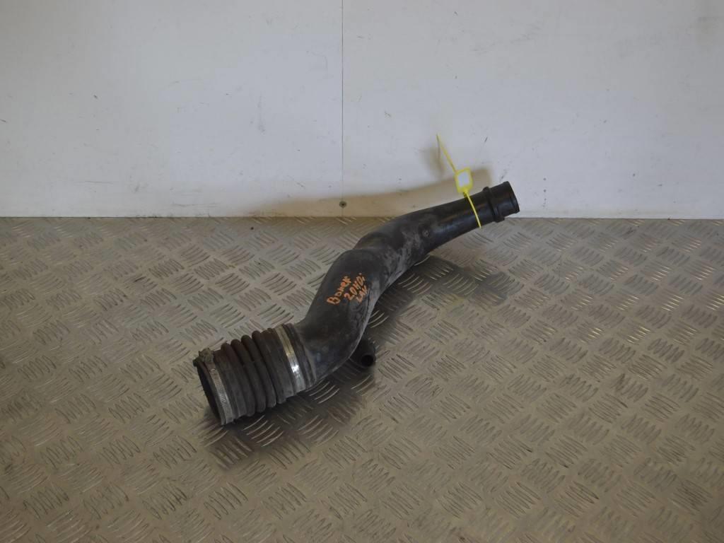 Патрубок воздушного фильтра