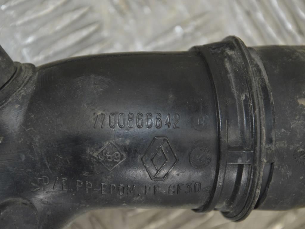 Патрубок воздушного фильтра