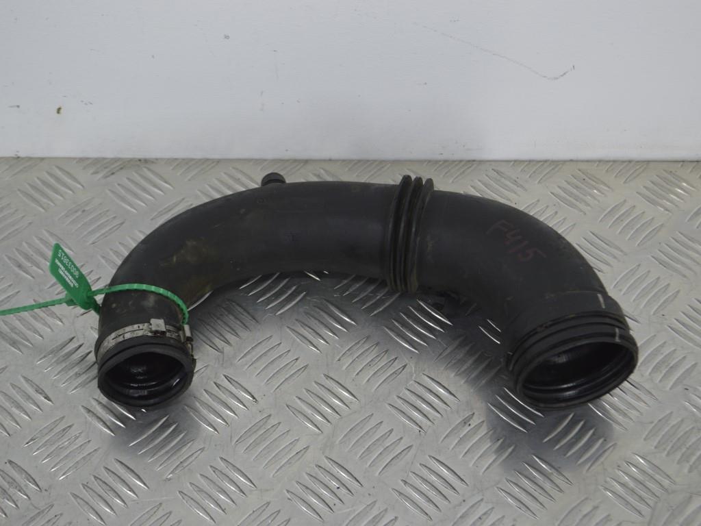 Патрубок воздушного фильтра