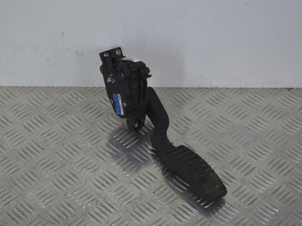 Педаль газа Renault Laguna 2 (2001-2007) 8200003392