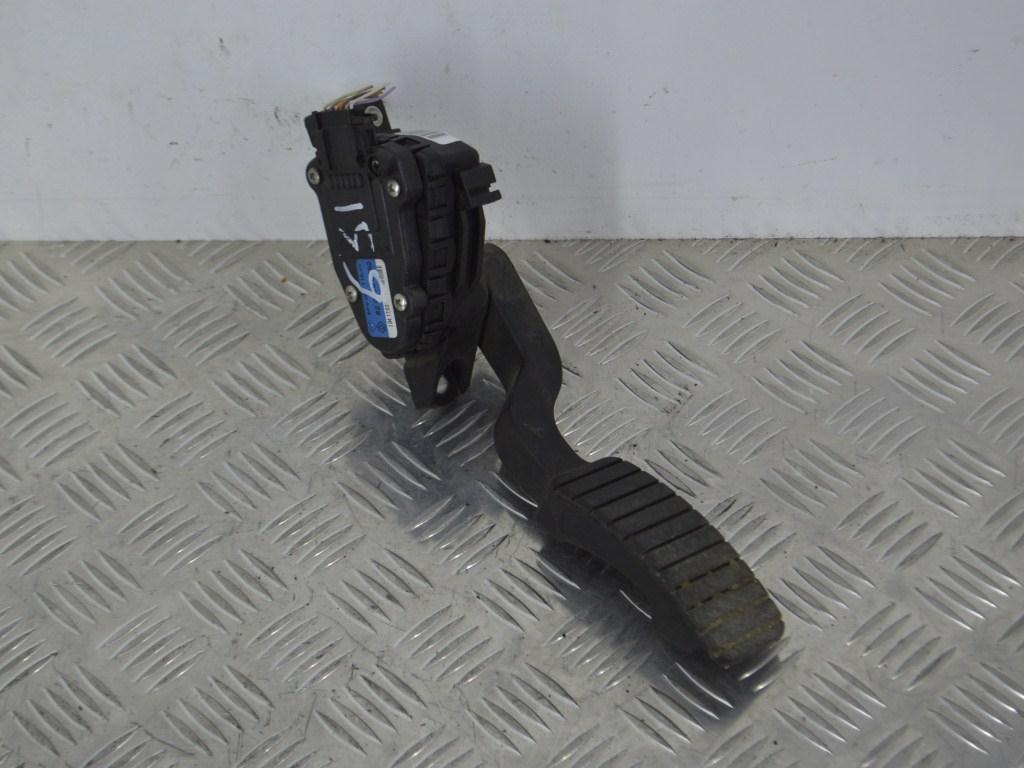 Педаль газа Renault Laguna 2 (2001-2007) 8200003392