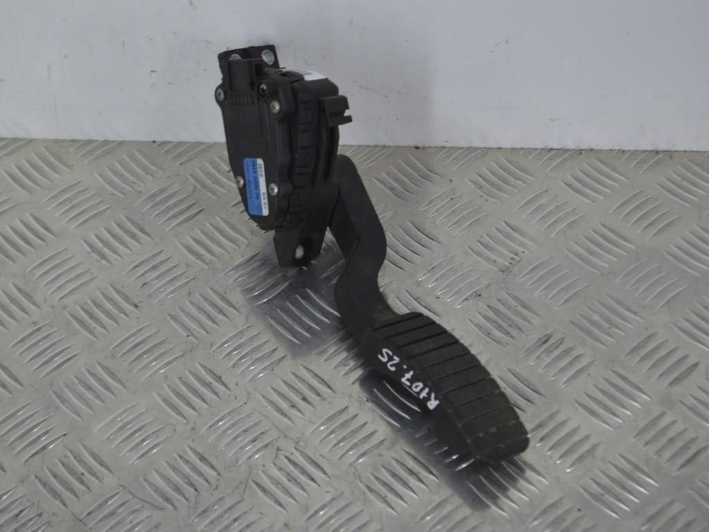 Педаль газа Renault Laguna 2 (2001-2007) 8200003392