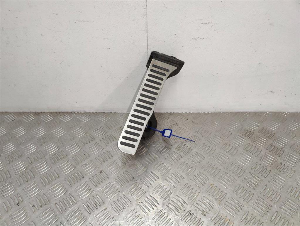 Педаль газа