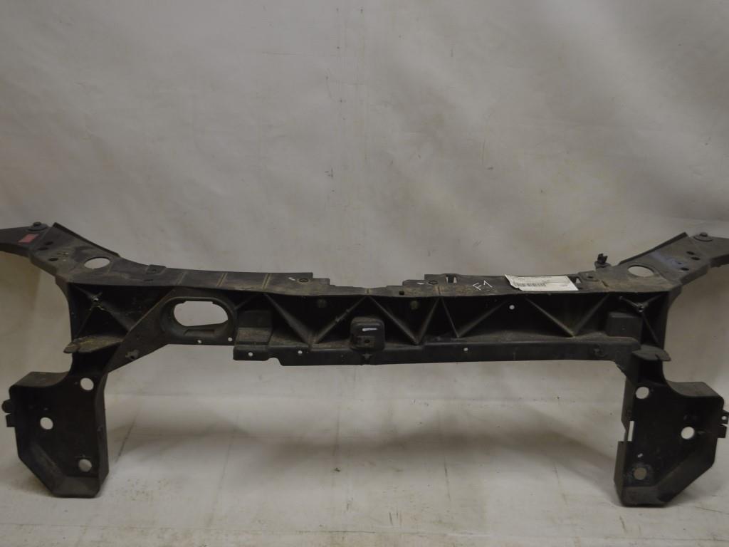 Передняя панель крепления облицовки (телевизор)