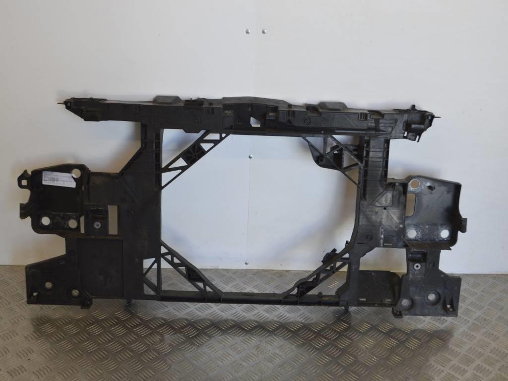 Передняя панель крепления облицовки (телевизор) Renault Megane 3 (2008-2019) 752100004R