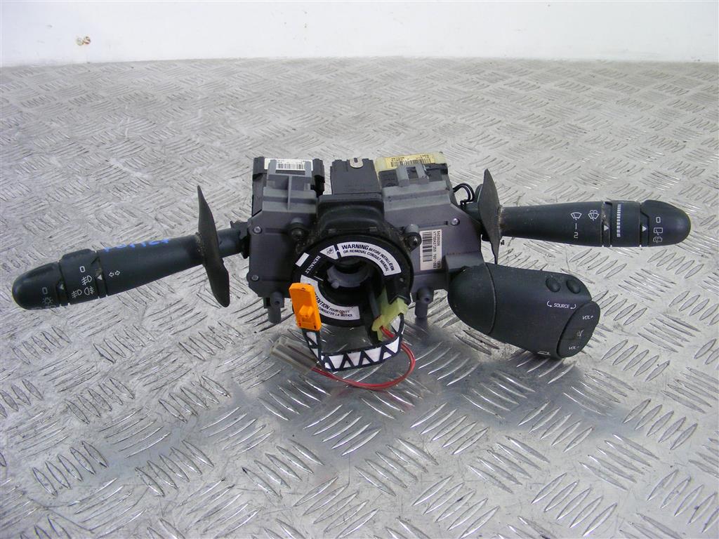 Переключатель подрулевой (стрекоза) Renault Scenic 1 (1996-2003) 7700437250