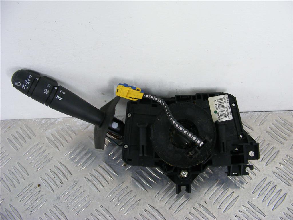 Переключатель поворотов Renault Sandero 1 (2009-2014) 8200792584