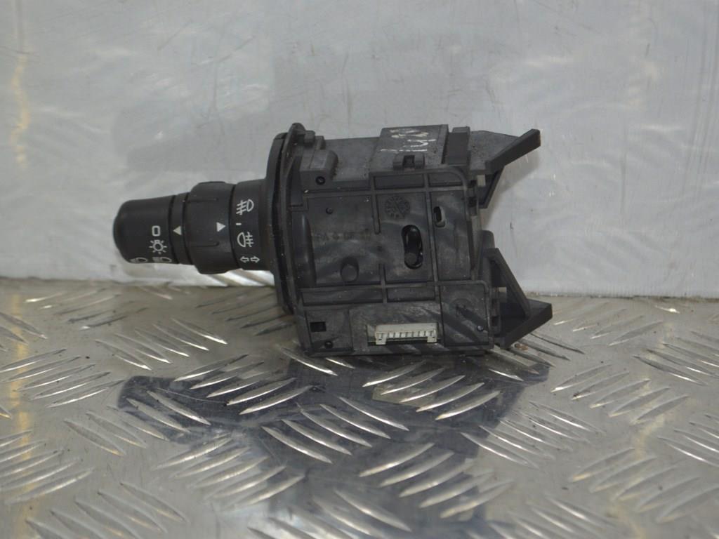 Переключатель поворотов Renault Scenic 2 (2003-2009)