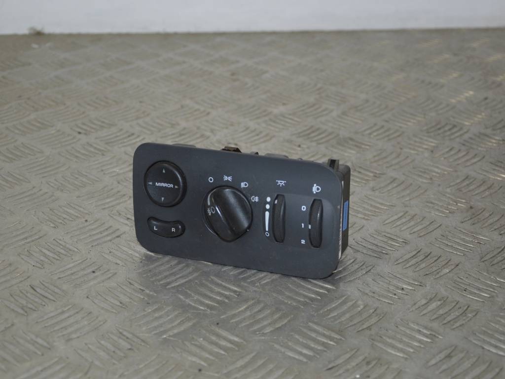 Переключатель света