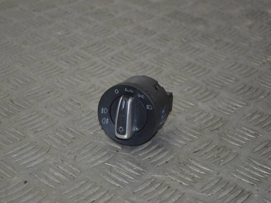 Переключатель света