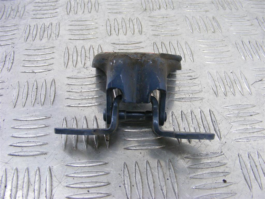 Петля двери Renault Logan 1 (2004-2014)