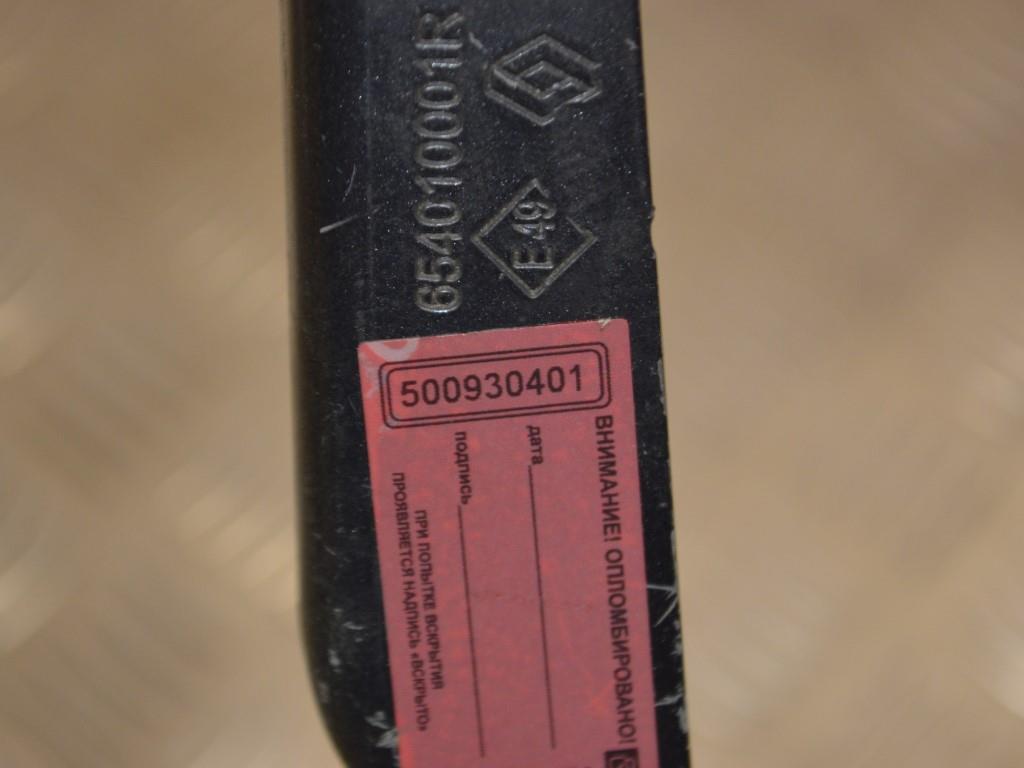 Петля капота