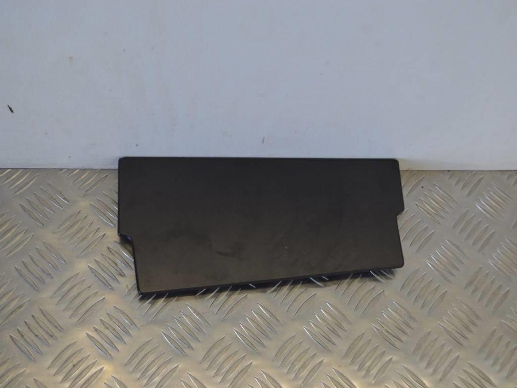 Пластик салона