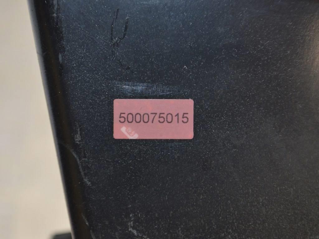 Пластик салона