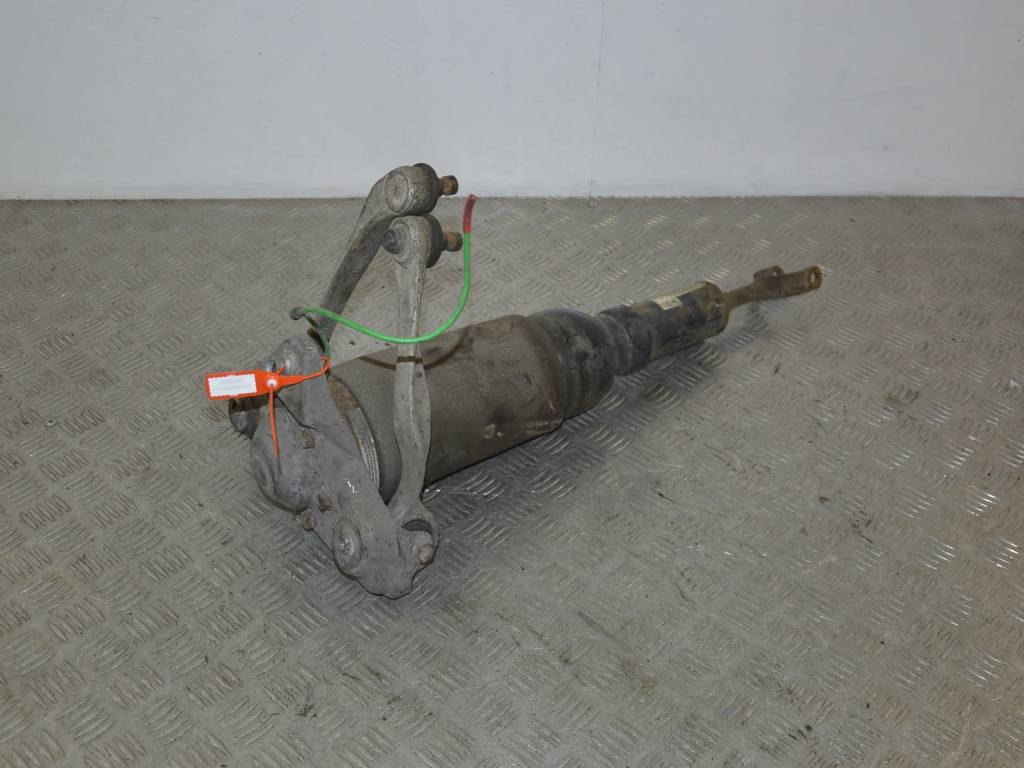 Пневмостойка передняя