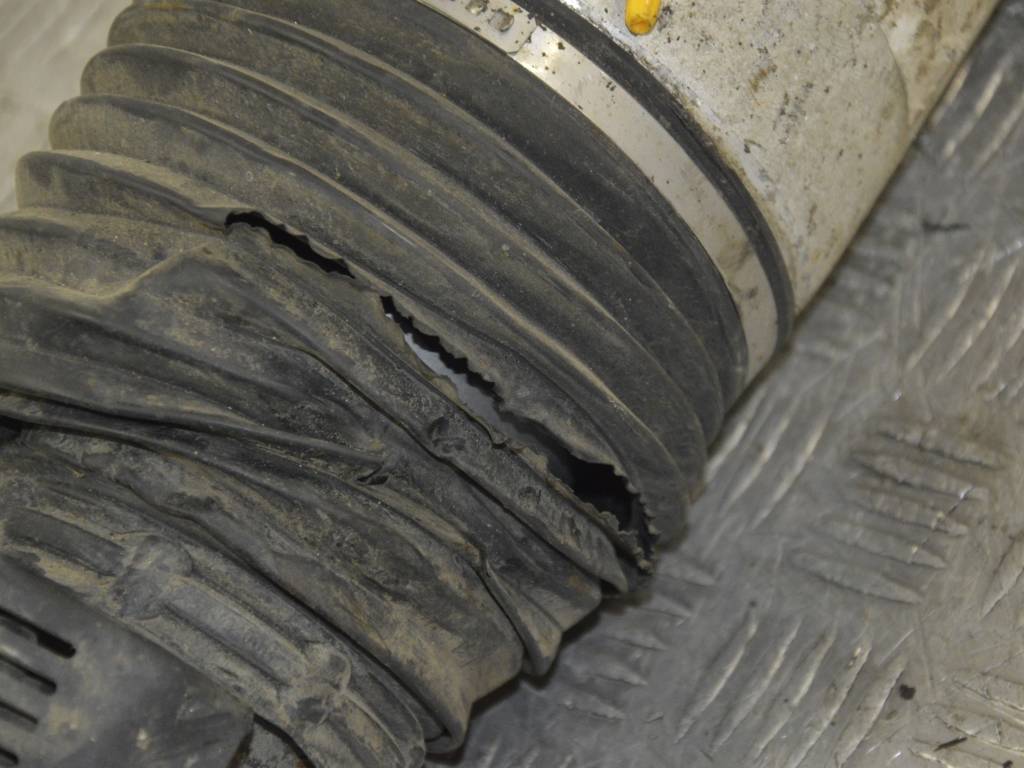 Пневмостойка задняя