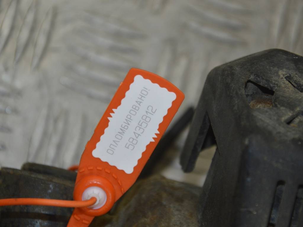 Пневмостойка задняя