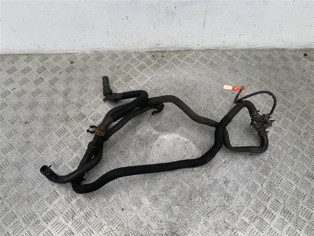 Подогреватель охлаждающей жидкости (антифриза)