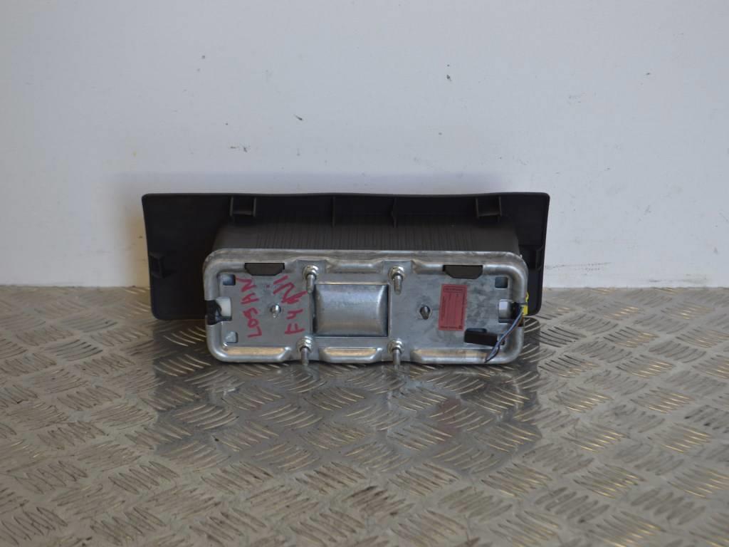 Подушка безопасности пассажира