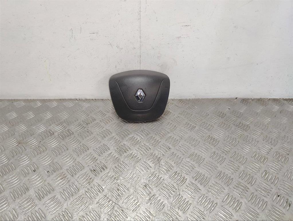 Подушка безопасности водителя