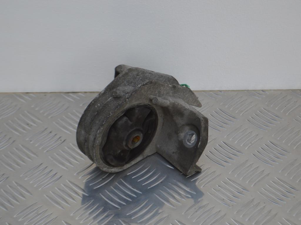 Подушка крепления двигателя