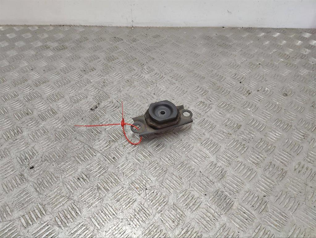 Подушка крепления КПП