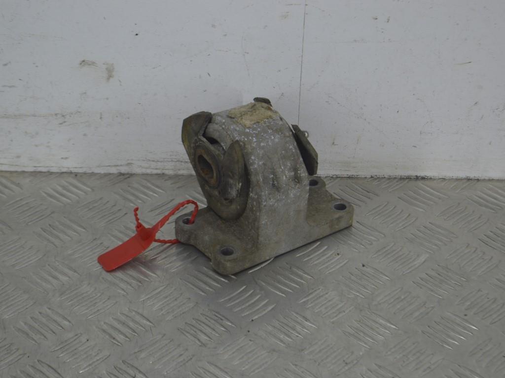 Подушка крепления КПП