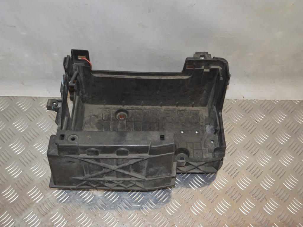 Полка аккумулятора