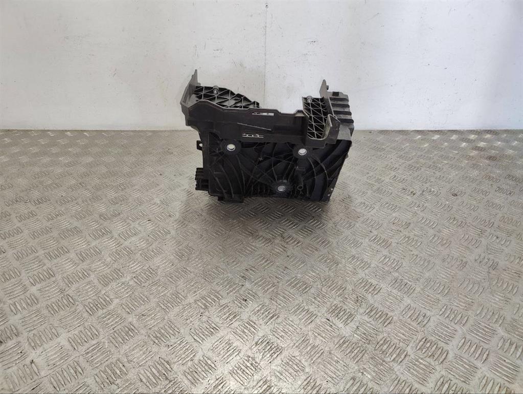 Полка аккумулятора