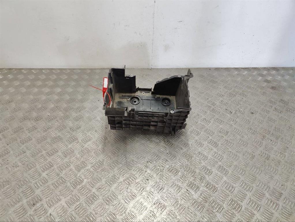 Полка аккумулятора