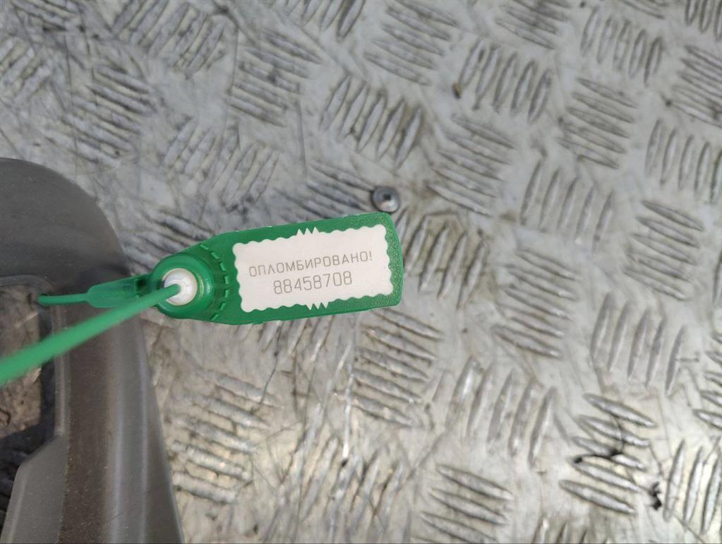 Полка над лобовым стеклом