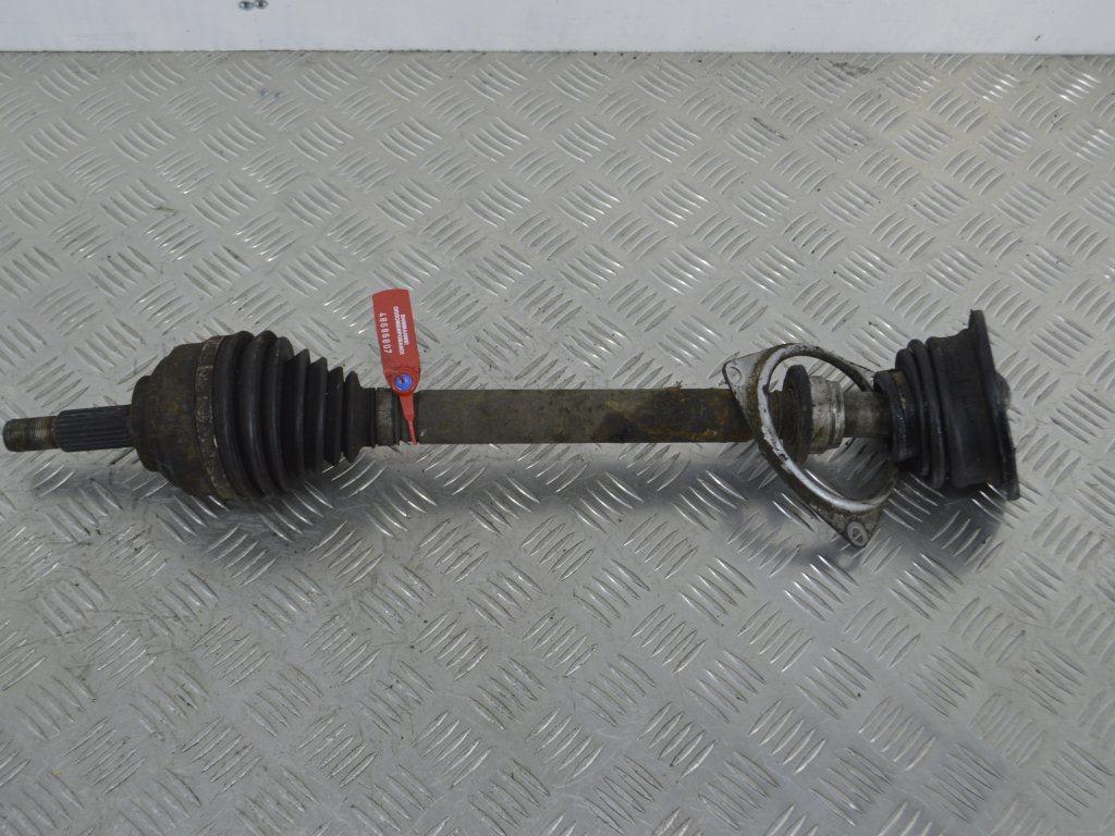 Полуось передняя левая (приводной вал, ШРУС) Renault Laguna 1 (1993-2001)