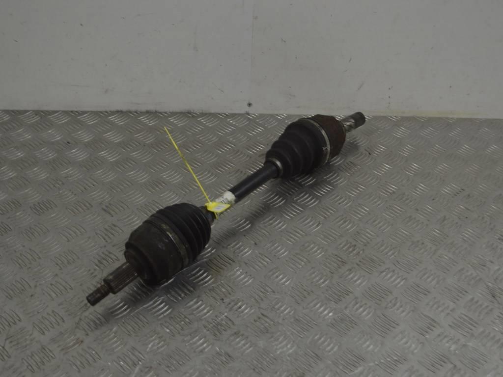 Полуось передняя левая (приводной вал, ШРУС) Renault Laguna 3 (2007-2015) 8200618182