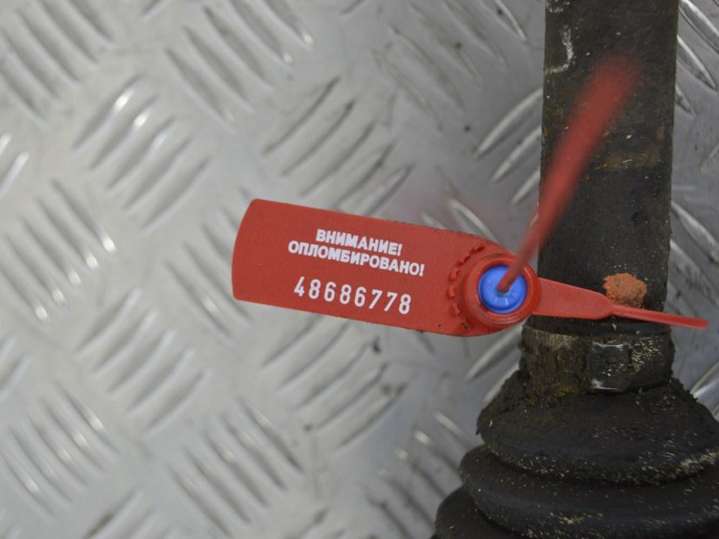 Полуось передняя левая (приводной вал, ШРУС) Renault Megane 2 (2002-2008)