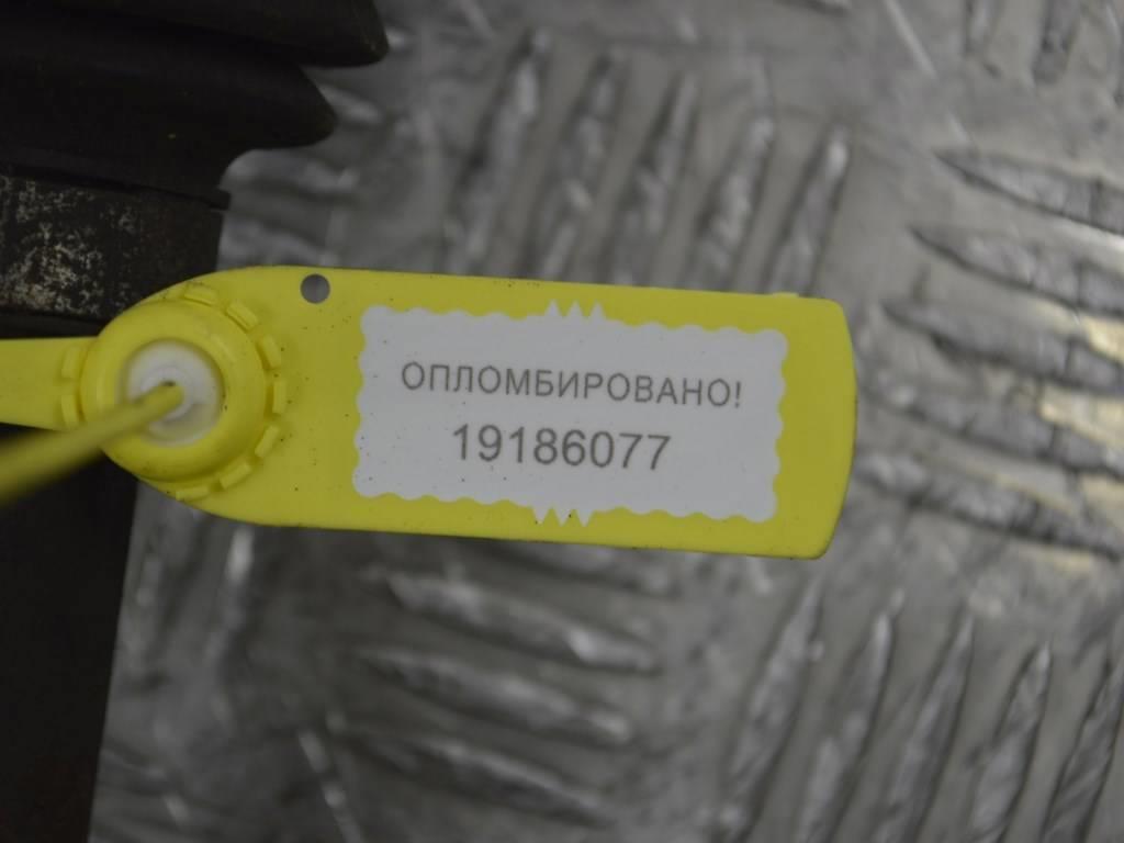 Полуось передняя левая (приводной вал, ШРУС) Renault Megane 3 (2008-2019) 8200847584