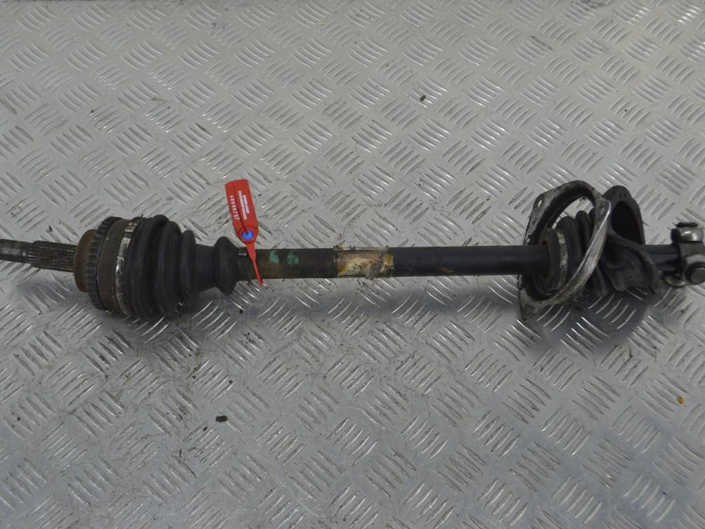 Полуось передняя левая (приводной вал, ШРУС)