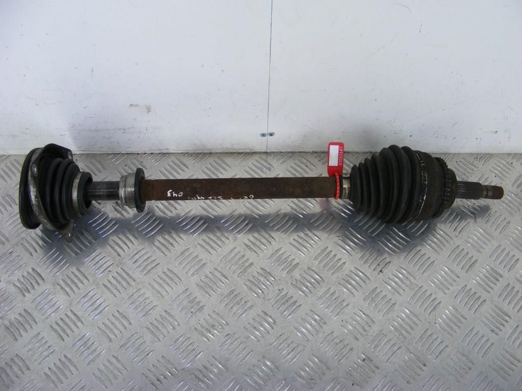 Полуось передняя левая (приводной вал, ШРУС) Renault Scenic 1 (1996-2003)