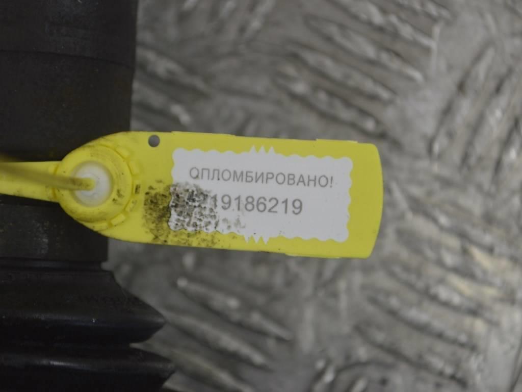 Полуось передняя правая (приводной вал, ШРУС) Renault Laguna 2 (2001-2007) 8200169176