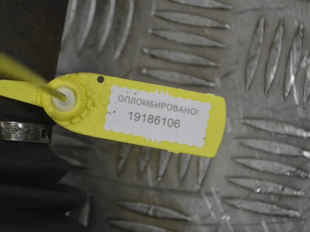 Полуось передняя правая (приводной вал, ШРУС)