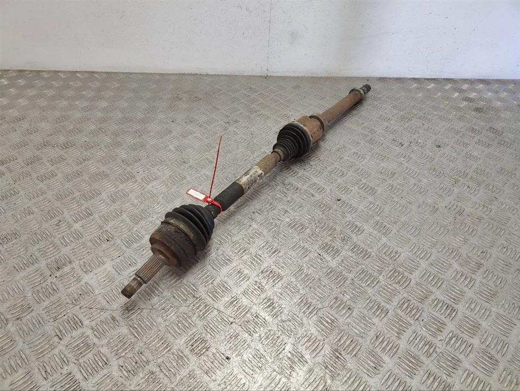 Полуось передняя правая (приводной вал, ШРУС)