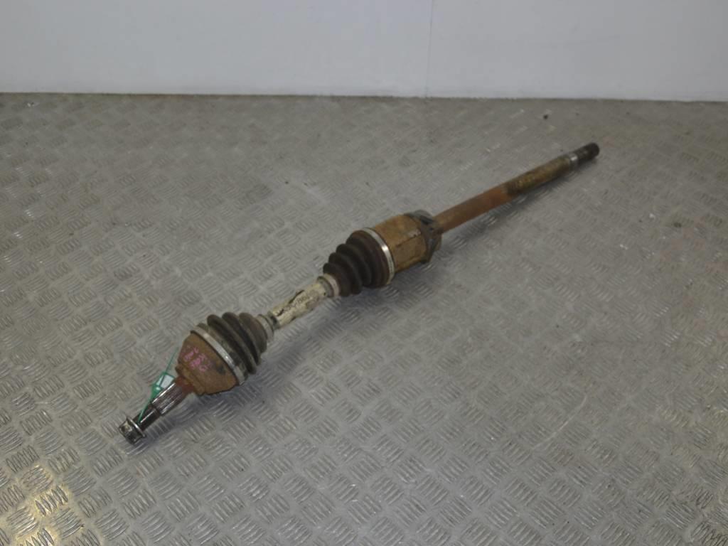 Полуось передняя правая (приводной вал, ШРУС)