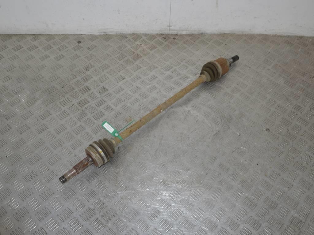 Полуось задняя (приводной вал, ШРУС)