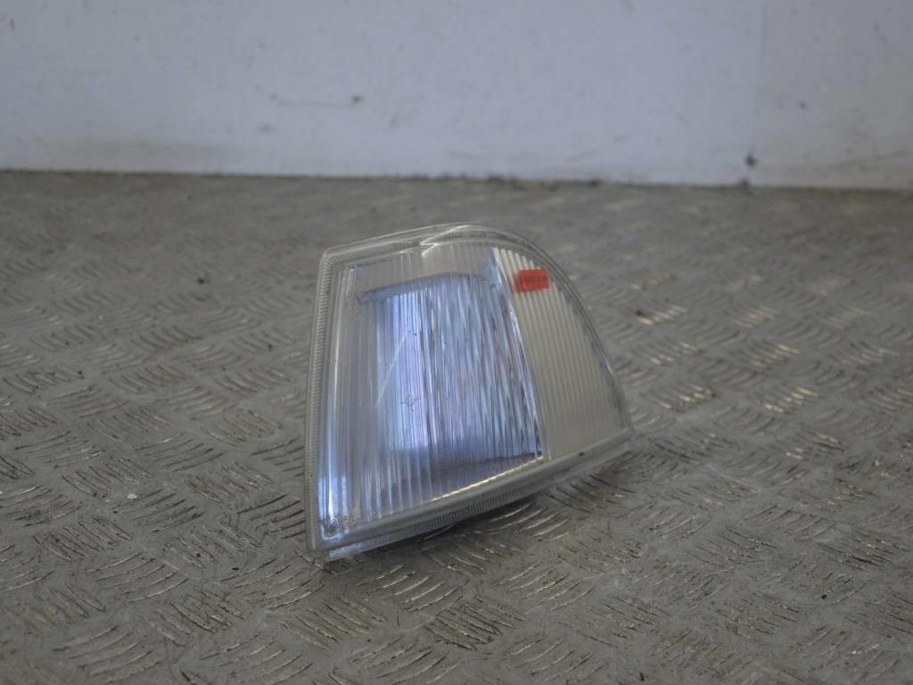 Поворотник левый