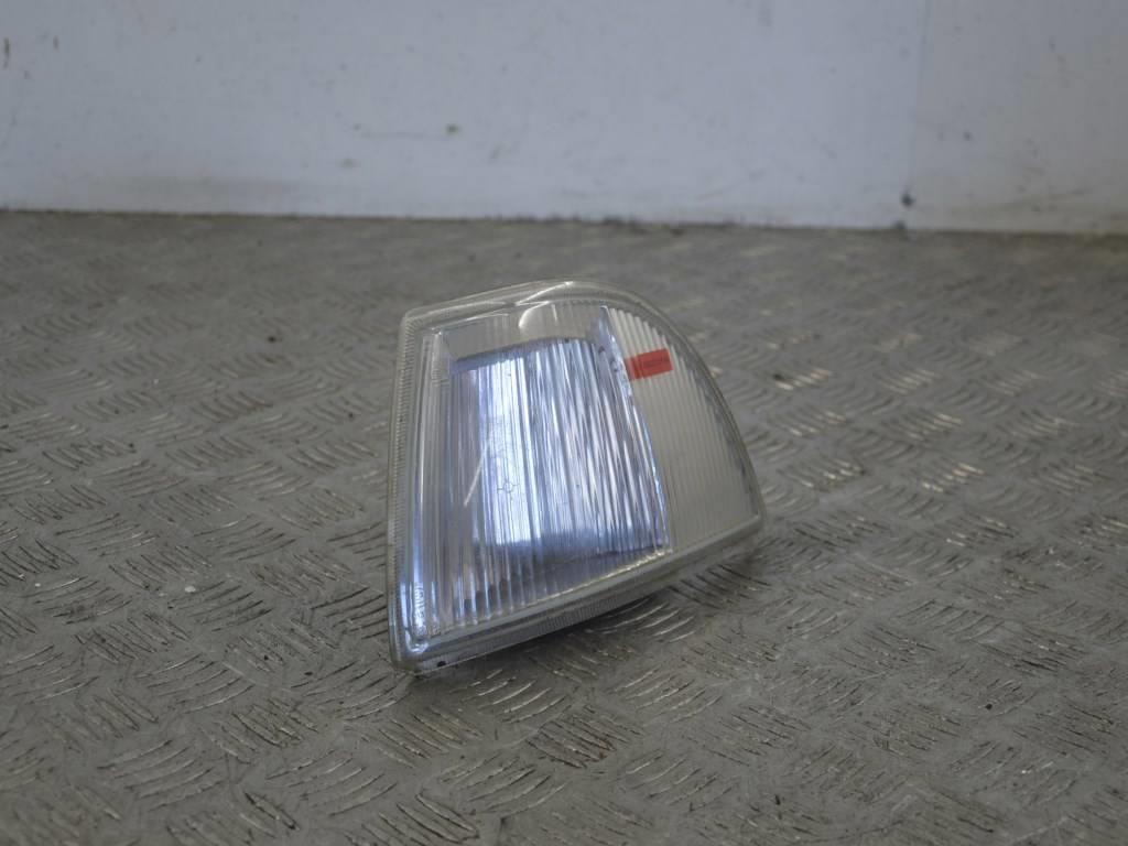 Поворотник левый