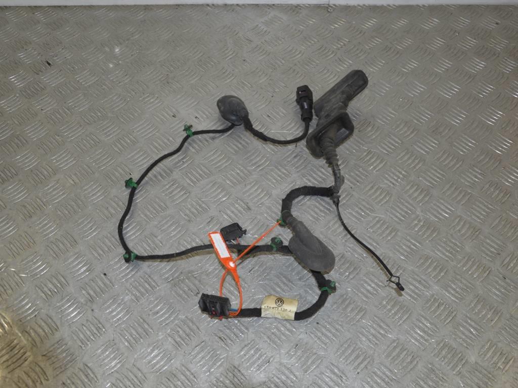 Проводка двери передней левой