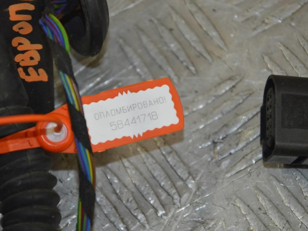 Проводка двери передней правой