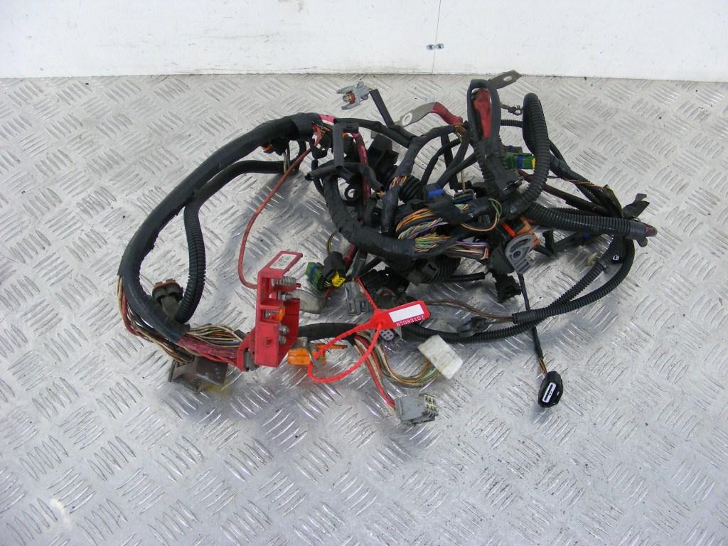 Проводка двигателя Renault Scenic 2 (2003-2009)