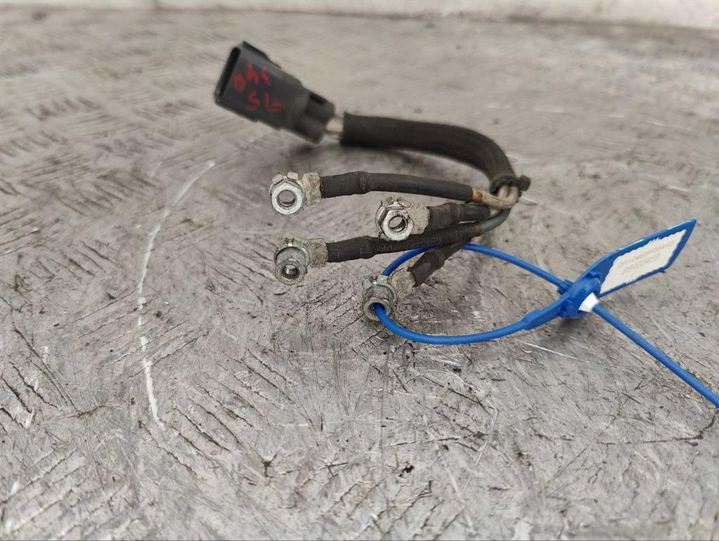 Проводка (планка) свечей накала