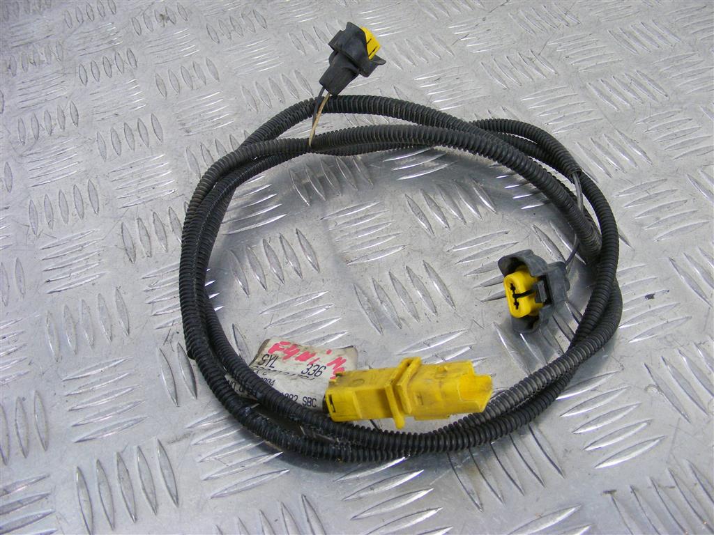 Проводка Renault Megane 2 (2002-2008) 8200124784